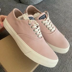 Sperry Captain's CVO Rose Dust shoes